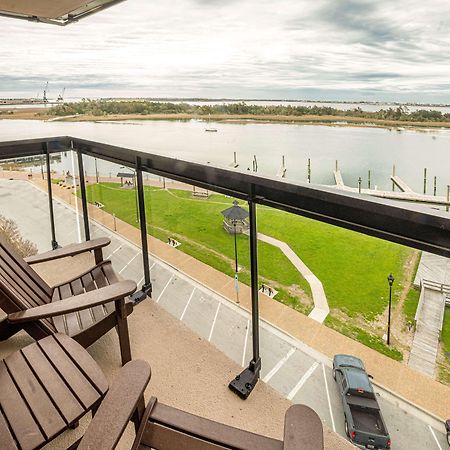 Bask Hotel at Big Rock Landing A Trademark Collection Hotel Morehead City Exteriör bild