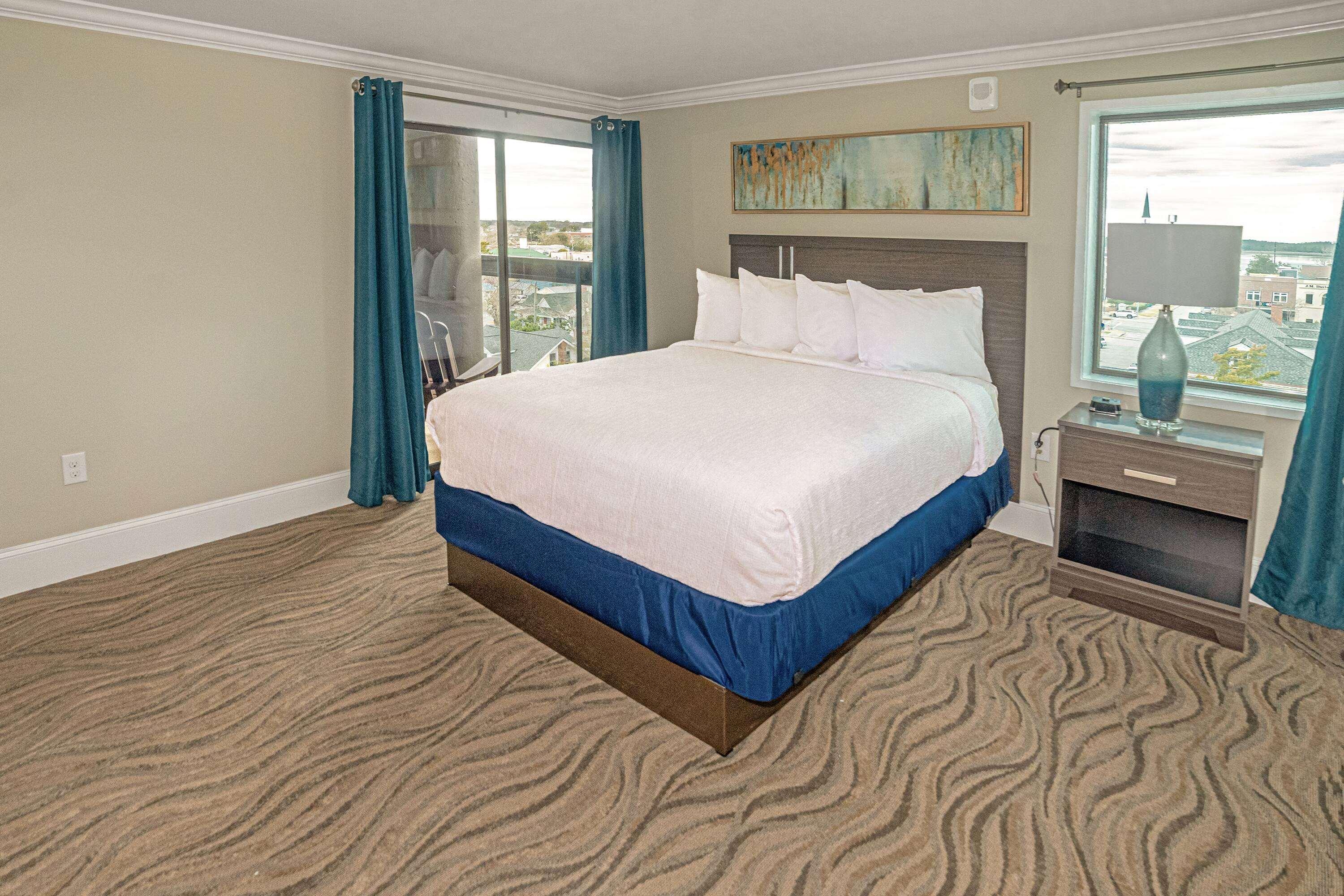 Bask Hotel at Big Rock Landing A Trademark Collection Hotel Morehead City Exteriör bild