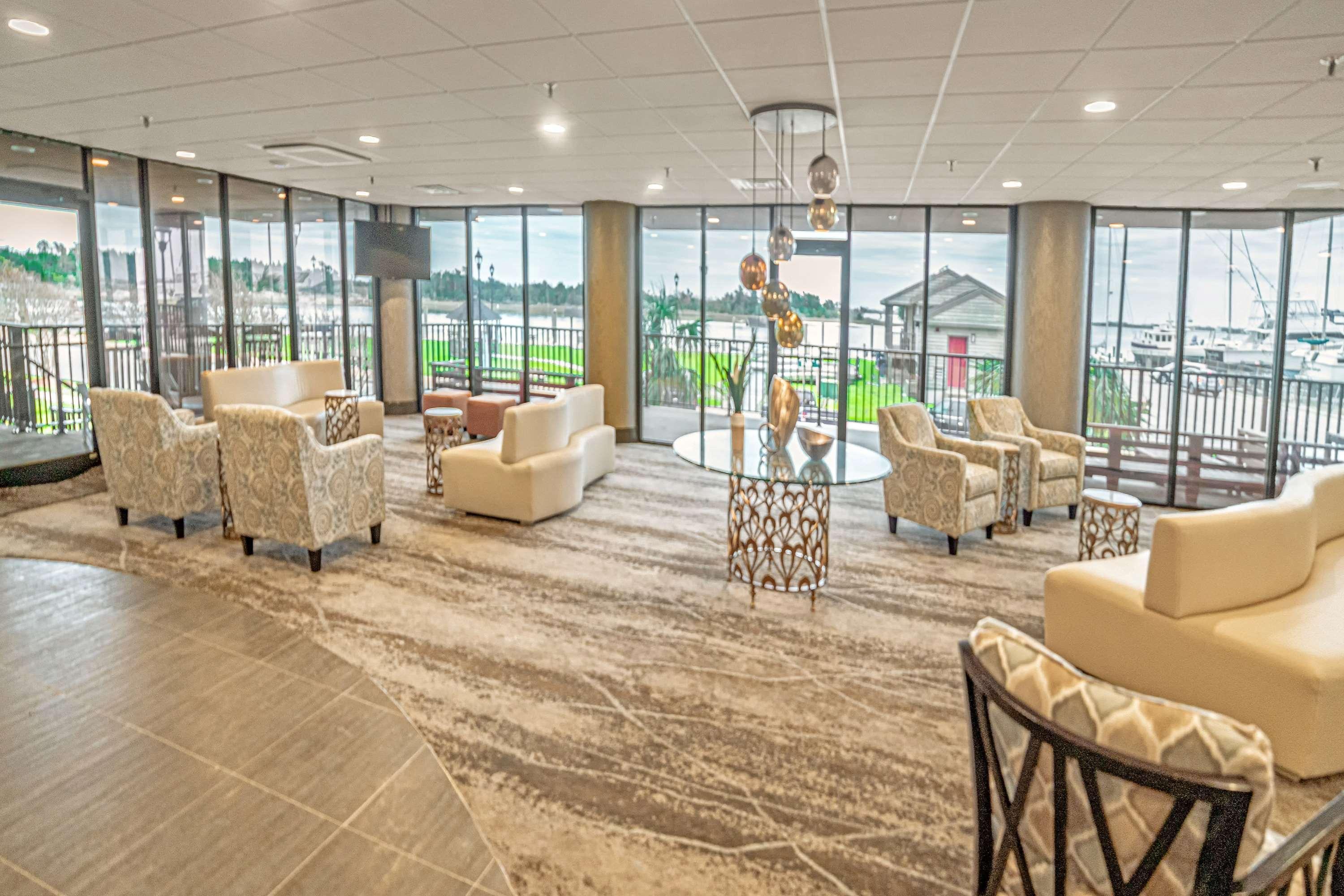 Bask Hotel at Big Rock Landing A Trademark Collection Hotel Morehead City Exteriör bild