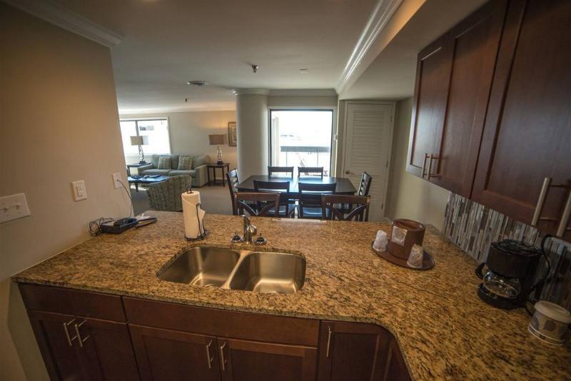 Bask Hotel at Big Rock Landing A Trademark Collection Hotel Morehead City Exteriör bild