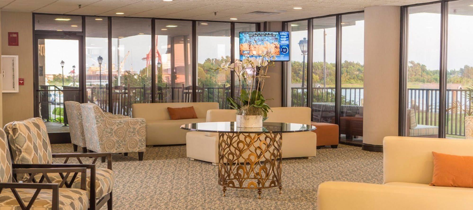 Bask Hotel at Big Rock Landing A Trademark Collection Hotel Morehead City Exteriör bild